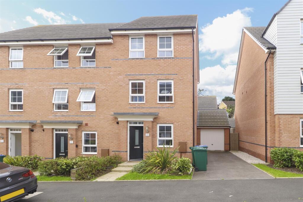 4 bed Mid Terraced House for rent in Coventry. From Prominence Estates - Coventry