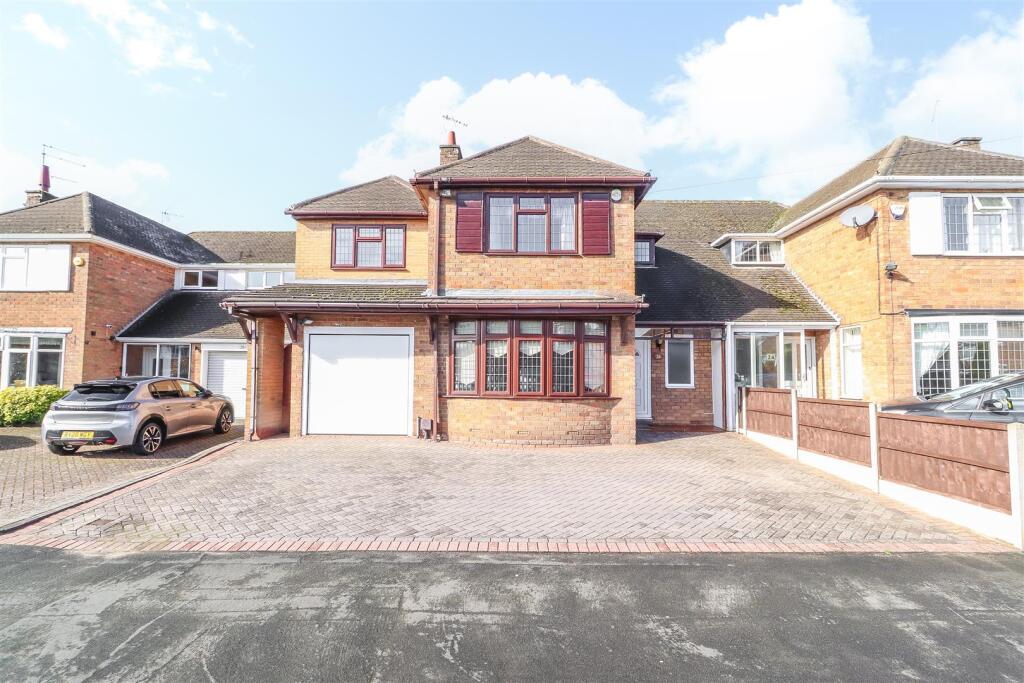 5 bed Detached for rent in Coventry. From Prominence Estates - Coventry