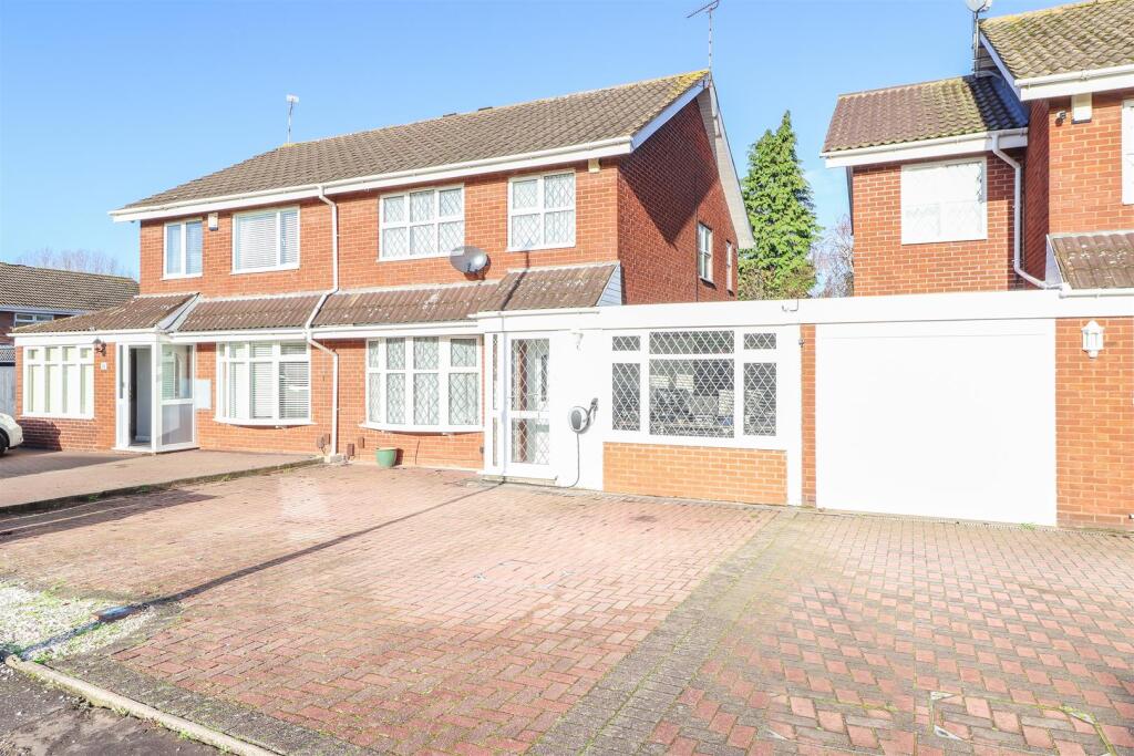 3 bed Semi Detached for rent in Coventry. From Prominence Estates - Coventry