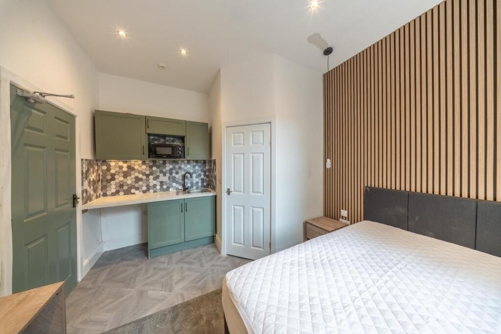 4 bed Studio for rent in Coventry. From Prominence Estates - Coventry 4 bed Studio for rent in Coventry. From Prominence Estates - Coventry