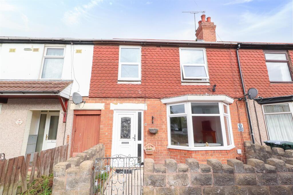 3 bed End of Terrace for rent in Hawkesbury. From Prominence Estates - Coventry