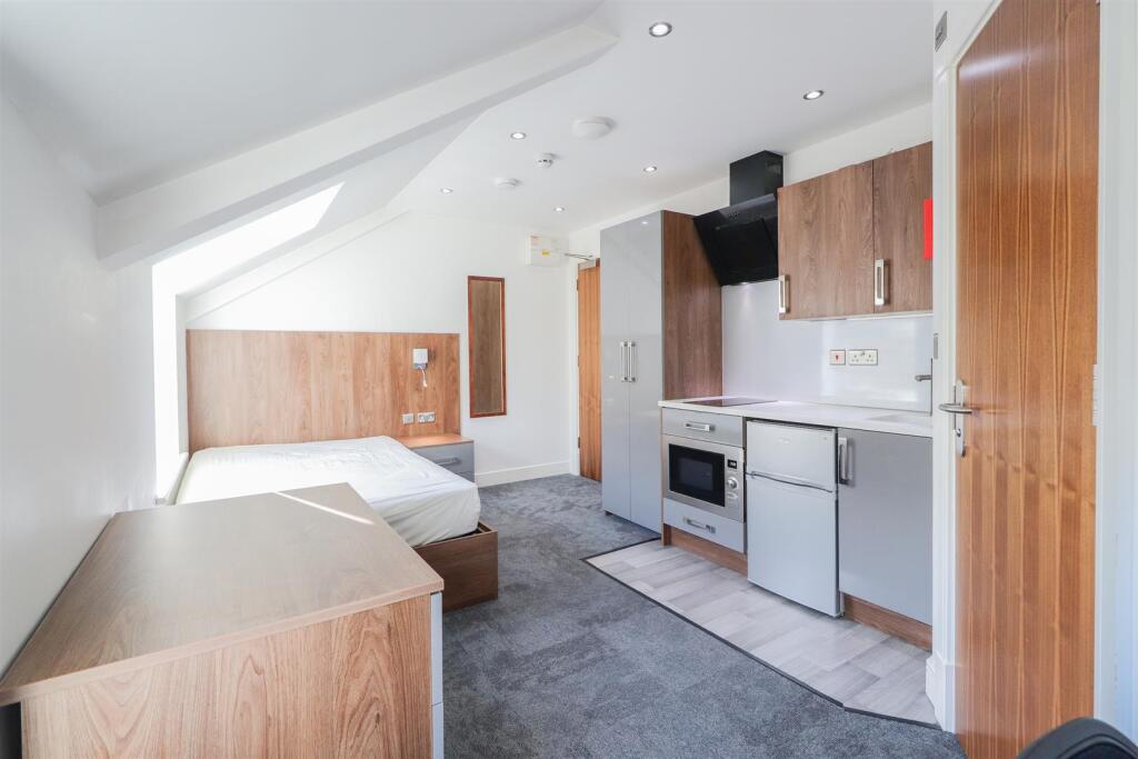 4 bed Studio for rent in Coventry. From Prominence Estates - Coventry