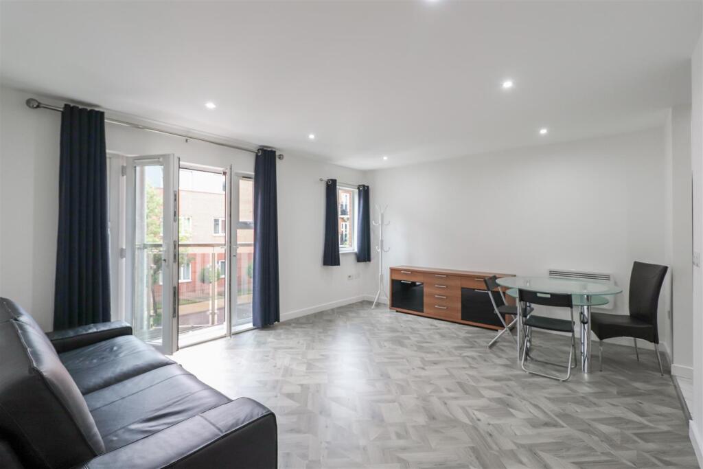 2 bed Apartment for rent in Coventry. From Prominence Estates - Coventry