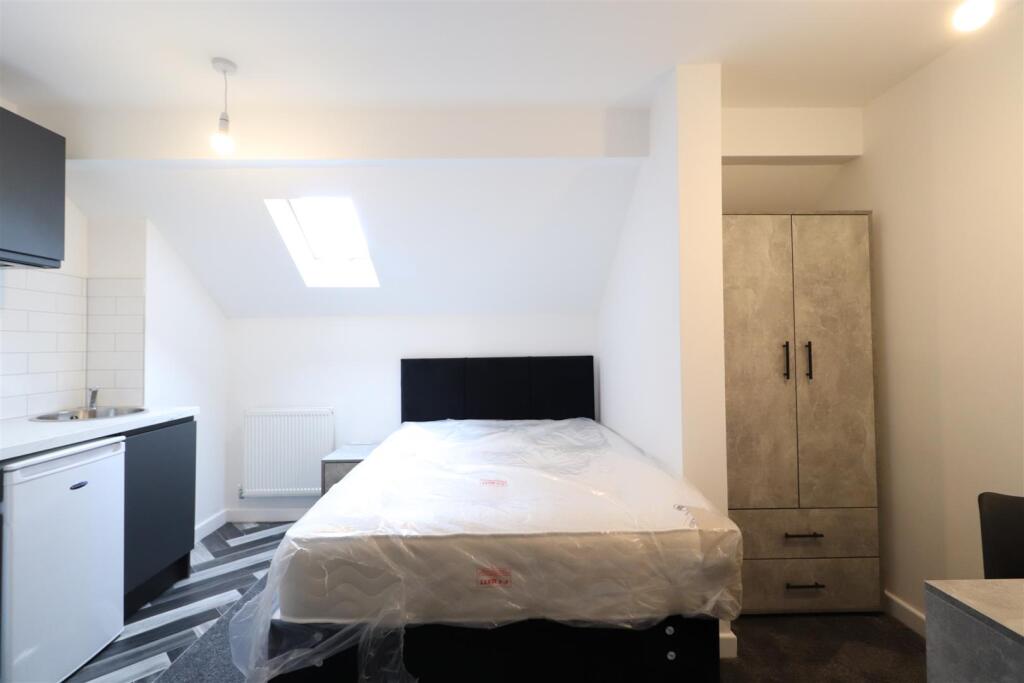 4 bed Studio for rent in Coventry. From Prominence Estates - Coventry