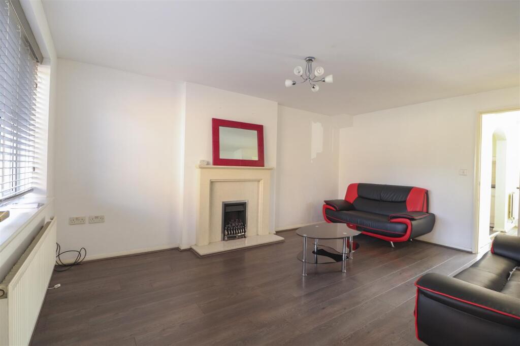 3 bed End of Terrace for rent in Coventry. From Prominence Estates - Coventry