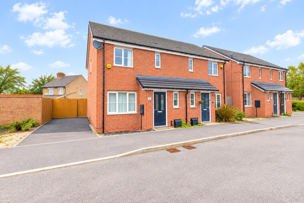 3 bed Semi Detached for rent in Coventry. From Prominence Estates - Coventry 3 bed Semi Detached for rent in Coventry. From Prominence Estates - Coventry