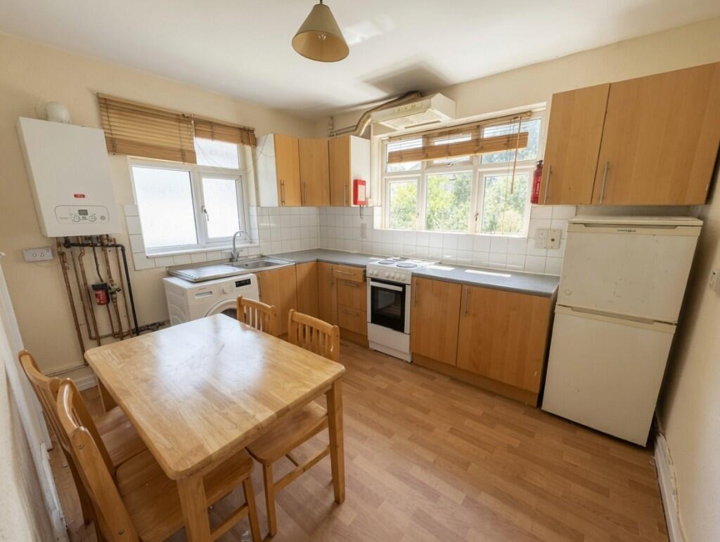 2 bed Annexe for rent in London. From Memento Estate