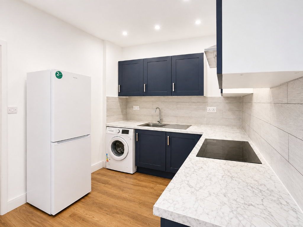 4 bed HMO for rent in Potters Bar. From Memento Estate 4 bed HMO for rent in Potters Bar. From Memento Estate