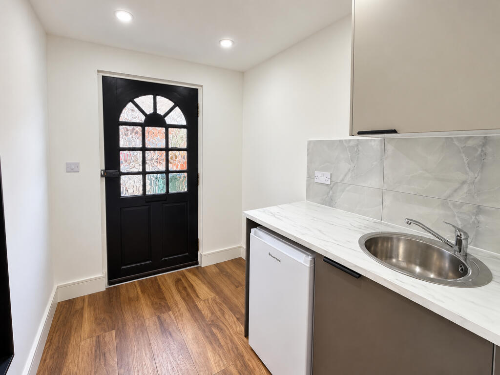 1 bed HMO for rent in Aldenham. From Memento Estate 1 bed HMO for rent in Aldenham. From Memento Estate
