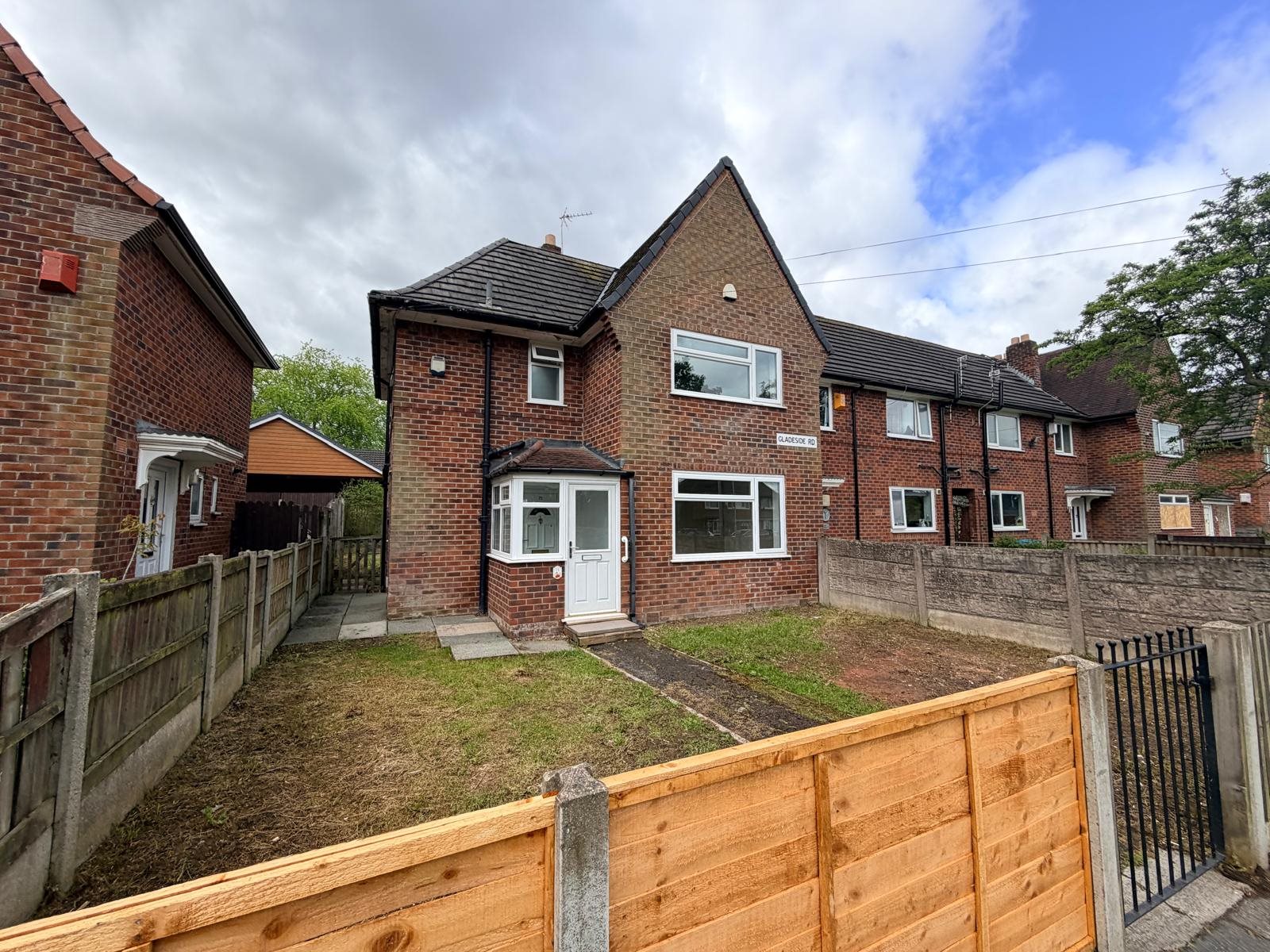 3 bed End of Terrace for rent in Gatley. From Abode Letting Agents