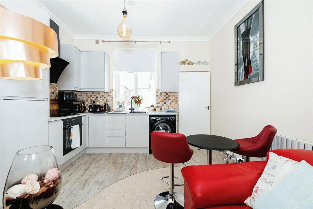 1 bed 1st Floor Flat for rent in Stockport. From Abode Letting Agents