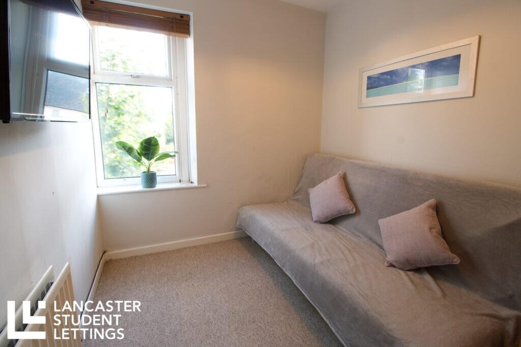 1 bed House Share for rent in Lancaster. From Lancaster Student Lettings