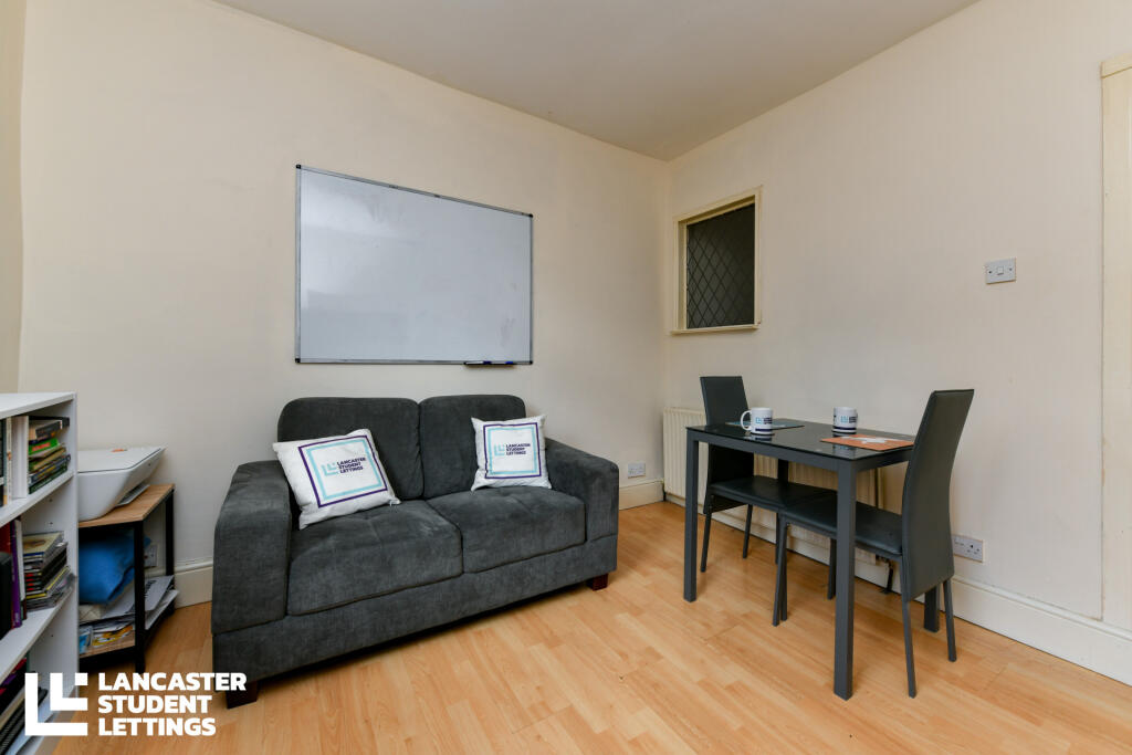 1 bed 1st Floor Flat for rent in Lancaster. From Lancaster Student Lettings 1 bed 1st Floor Flat for rent in Lancaster. From Lancaster Student Lettings