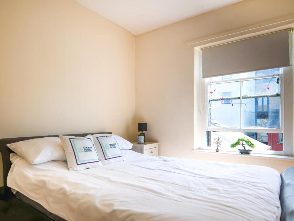 1 bed 1st Floor Flat for rent in Lancaster. From Lancaster Student Lettings