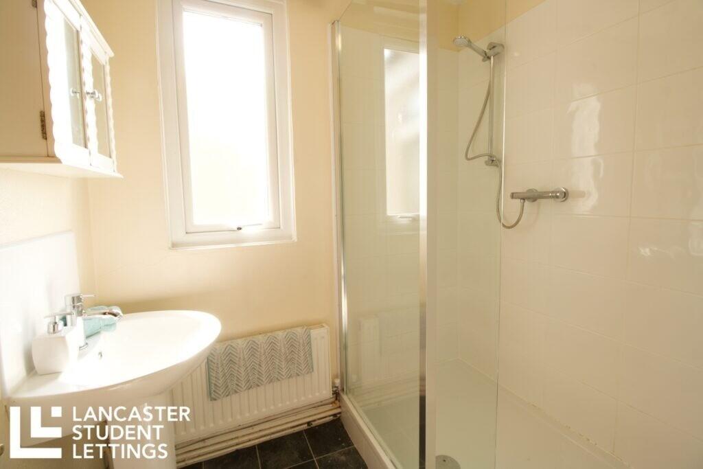 3 bed Detached for rent in Lancaster. From Lancaster Student Lettings