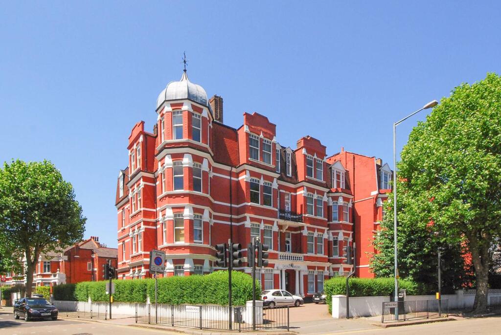 1 bed 1st Floor Flat for rent in London. From Foxtons - Willesden Green
