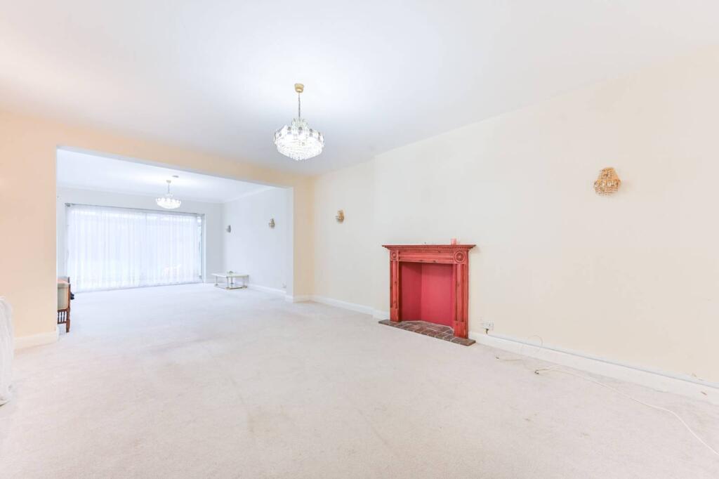 5 bed Detached for rent in London. From Foxtons - Willesden Green 5 bed Detached for rent in London. From Foxtons - Willesden Green