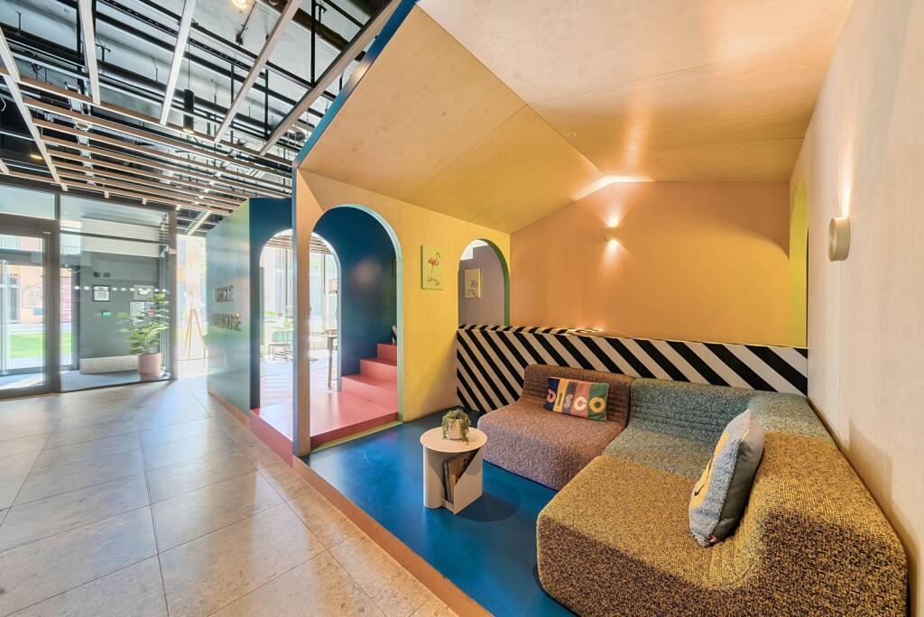 1 bed 1st Floor Flat for rent in London. From Foxtons - Willesden Green