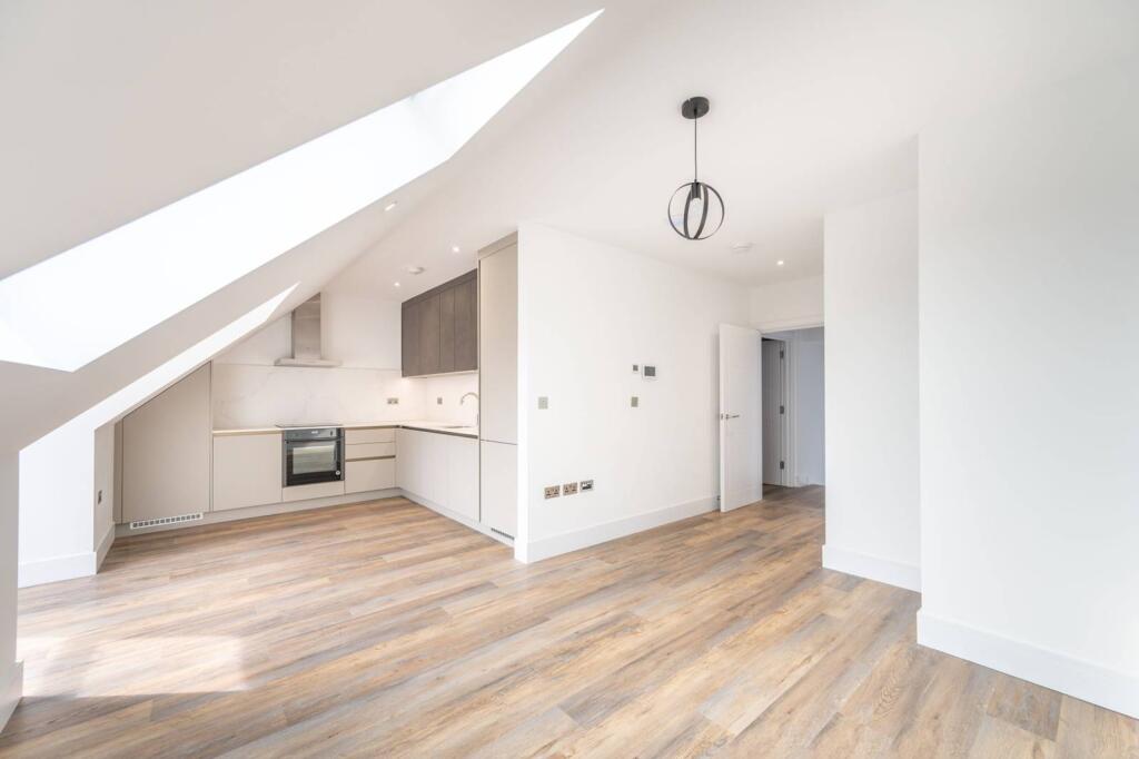 1 bed Annexe for rent in London. From Foxtons - Willesden Green
