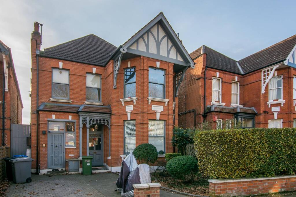 1 bed Annexe for rent in London. From Foxtons - Willesden Green