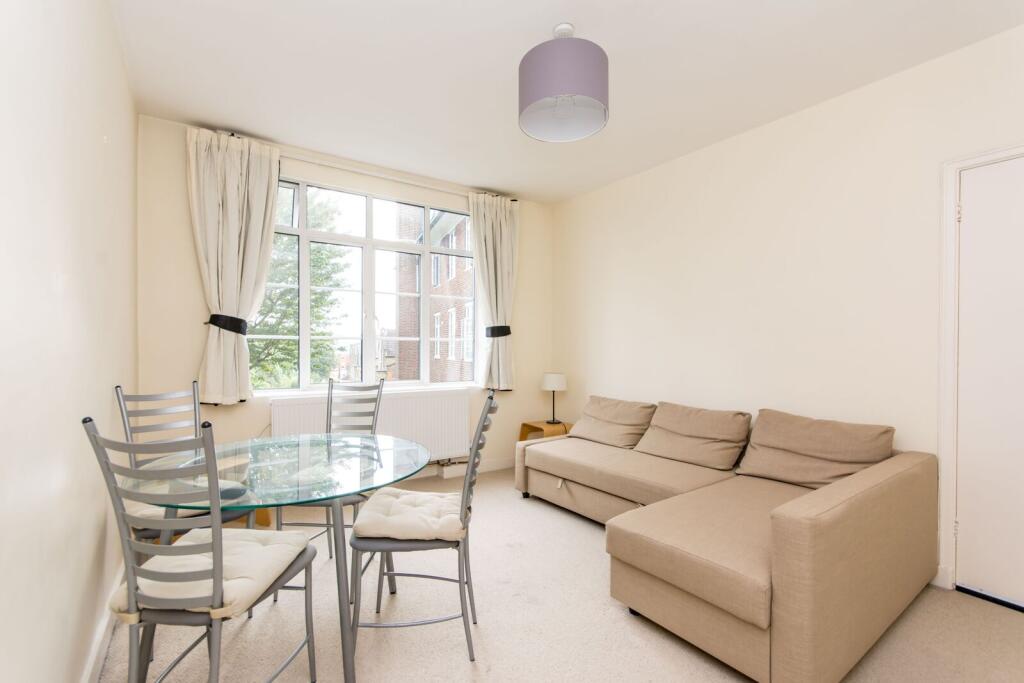 1 bed 1st Floor Flat for rent in London. From Foxtons - Willesden Green