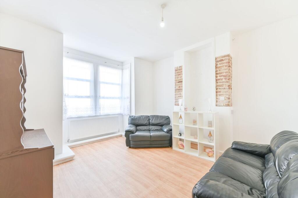 2 bed 1st Floor Flat for rent in Willesden. From Foxtons - Willesden Green 2 bed 1st Floor Flat for rent in Willesden. From Foxtons - Willesden Green