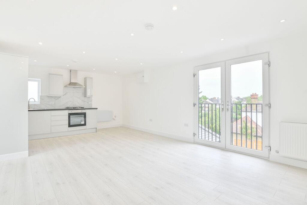 4 bed Studio for rent in Willesden. From Foxtons - Willesden Green