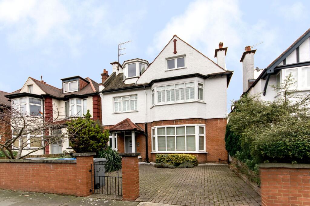 2 bed 1st Floor Flat for rent in Willesden. From Foxtons - Willesden Green
