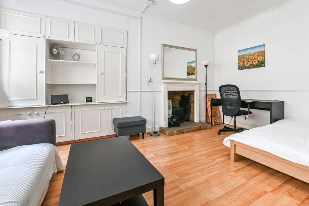 0 bed Studio for rent in London. From Foxtons - West End