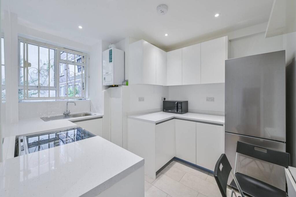 2 bed 1st Floor Flat for rent in London. From Foxtons - West End