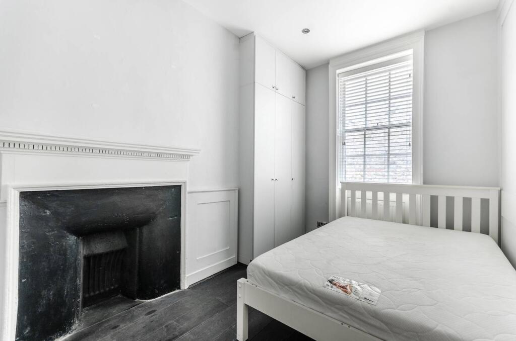 1 bed 1st Floor Flat for rent in Westminster. From Foxtons - West End