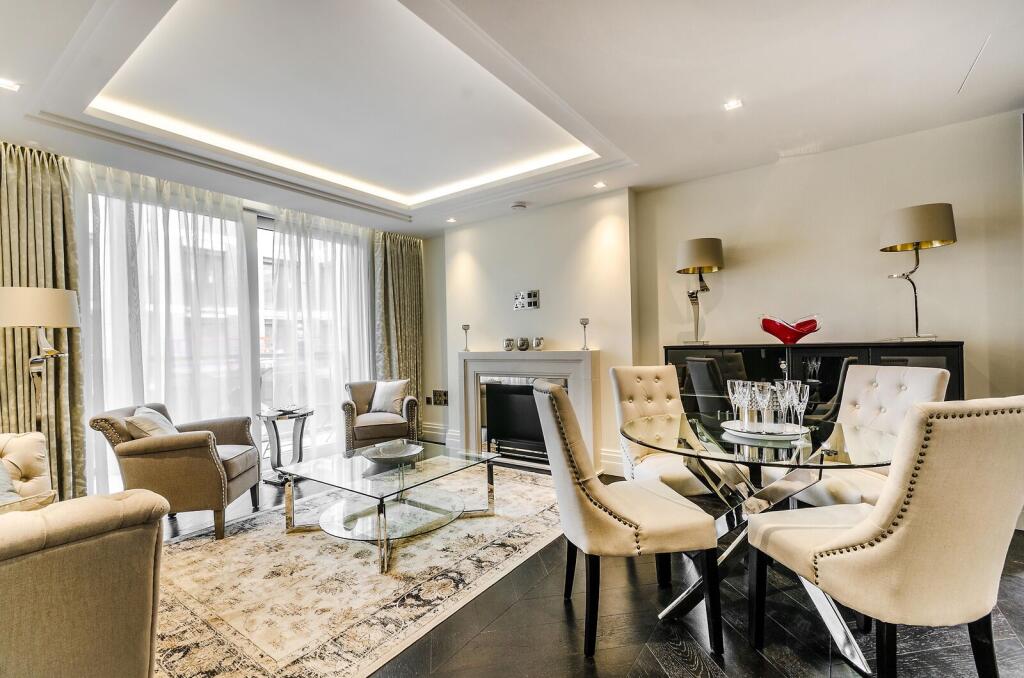 2 bed 1st Floor Flat for rent in Westminster. From Foxtons - West End