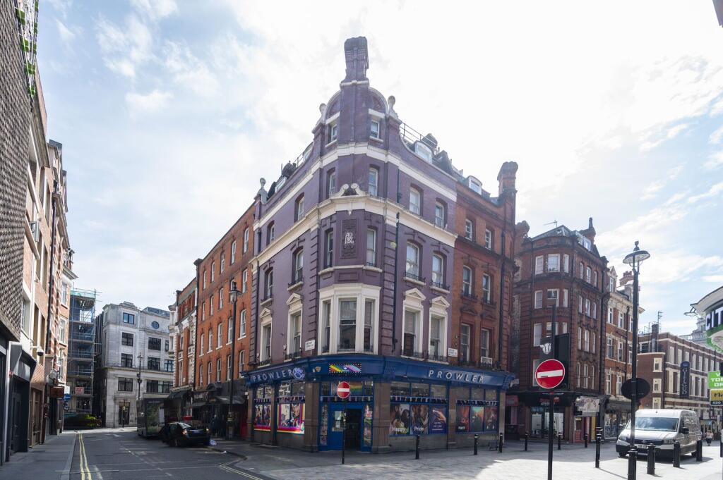 4 bed Studio for rent in London. From Foxtons - West End