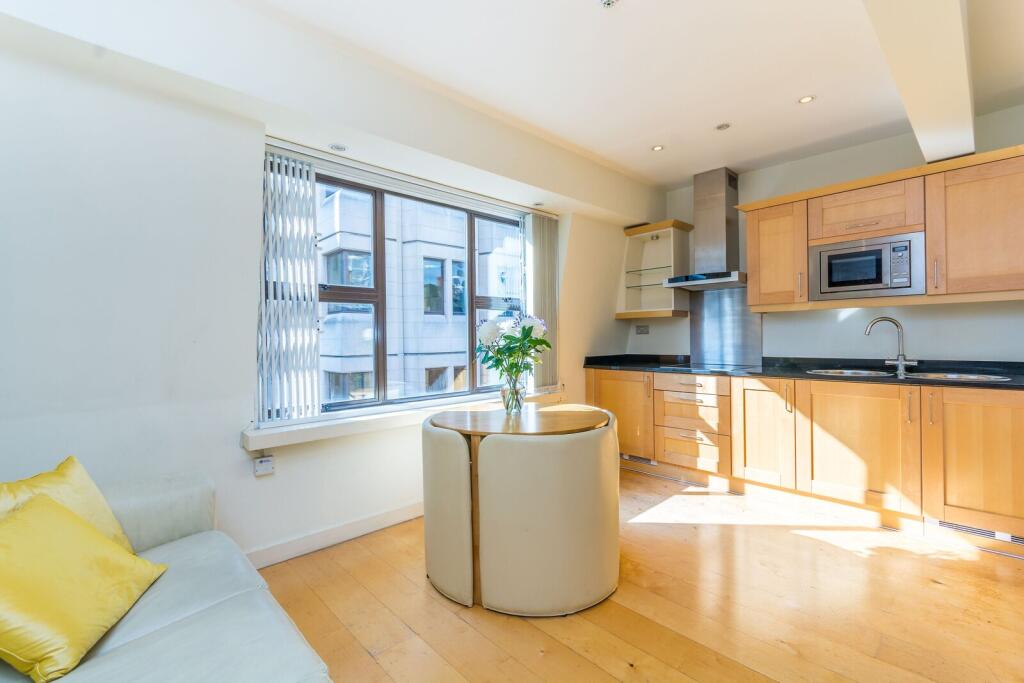 1 bed 1st Floor Flat for rent in Westminster. From Foxtons - West End 1 bed 1st Floor Flat for rent in Westminster. From Foxtons - West End