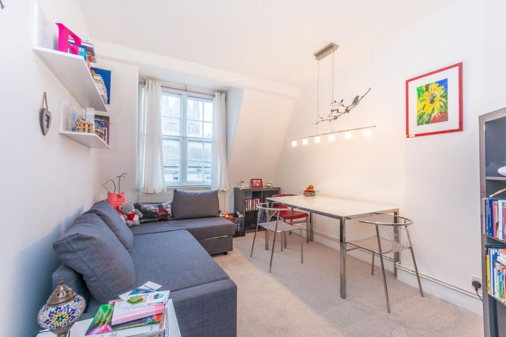 1 bed 1st Floor Flat for rent in Camden Town. From Foxtons - West End 1 bed 1st Floor Flat for rent in Camden Town. From Foxtons - West End