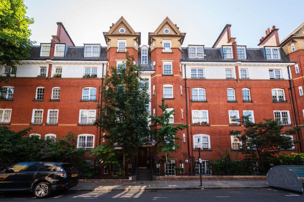 2 bed 1st Floor Flat for rent in Camden Town. From Foxtons - West End