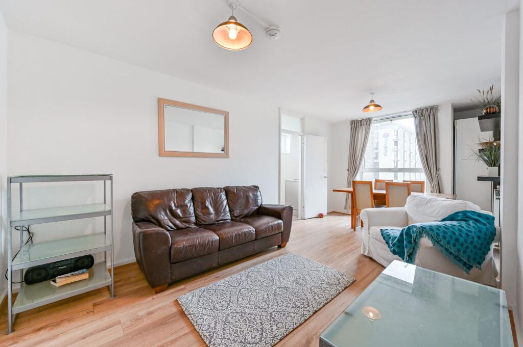 1 bed 1st Floor Flat for rent in Westminster. From Foxtons - West End