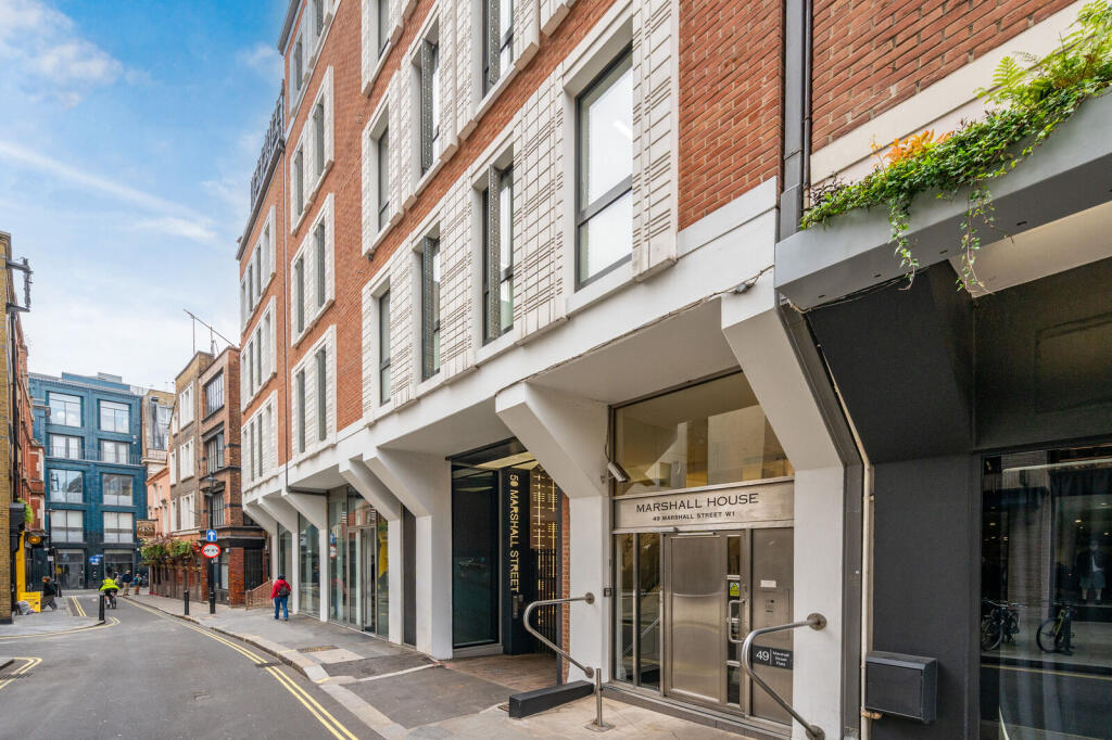 1 bed 1st Floor Flat for rent in Westminster. From Foxtons - West End