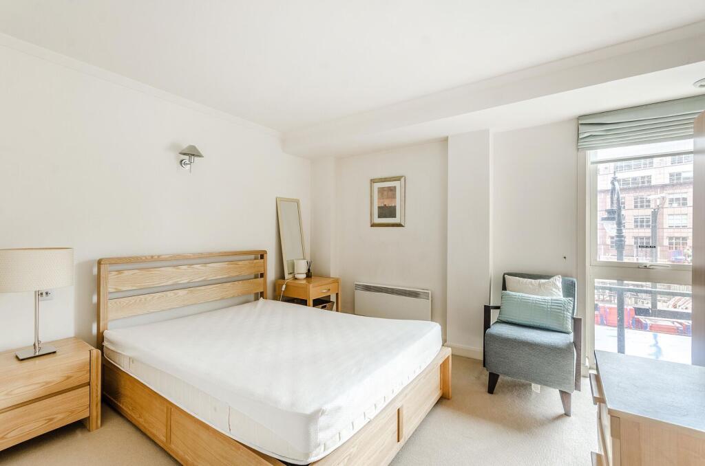 2 bed 1st Floor Flat for rent in London. From Foxtons - West End