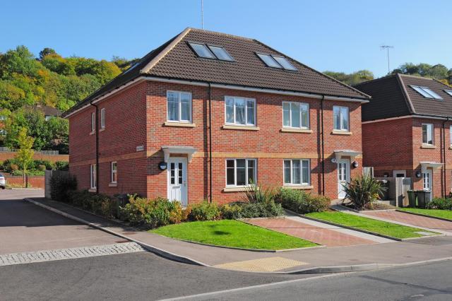 2 bed 1st Floor Flat for rent in High Wycombe. From Chancellors - High Wycombe