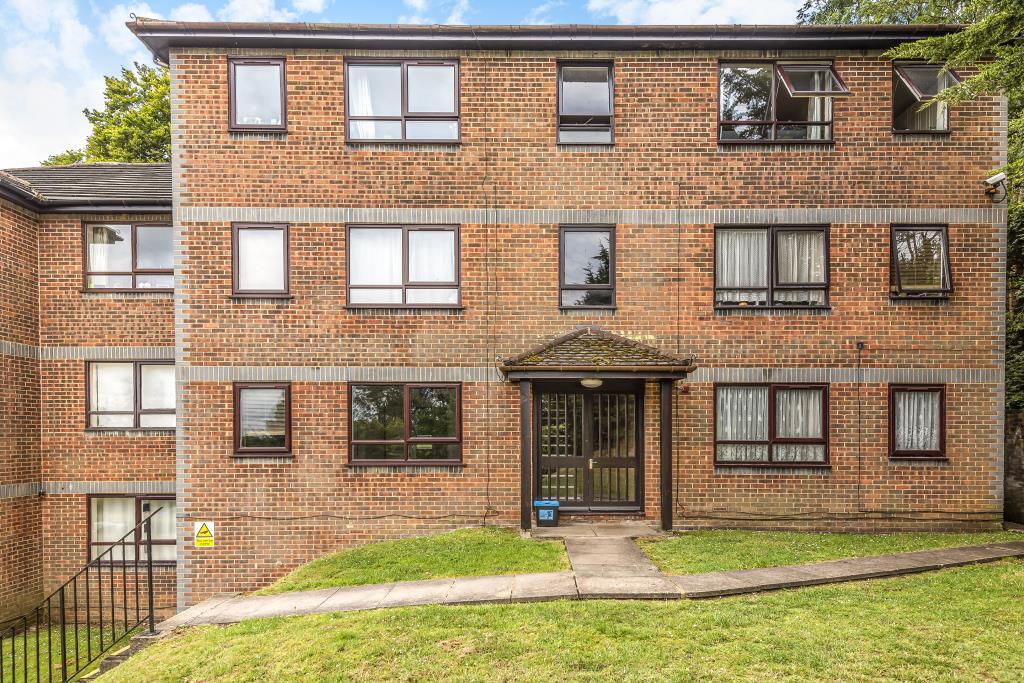 2 bed 1st Floor Flat for rent in High Wycombe. From Chancellors - High Wycombe