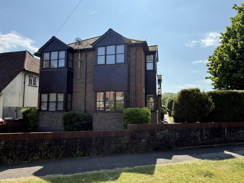 1 bed Apartment for rent in Loudwater. From Chancellors - High Wycombe