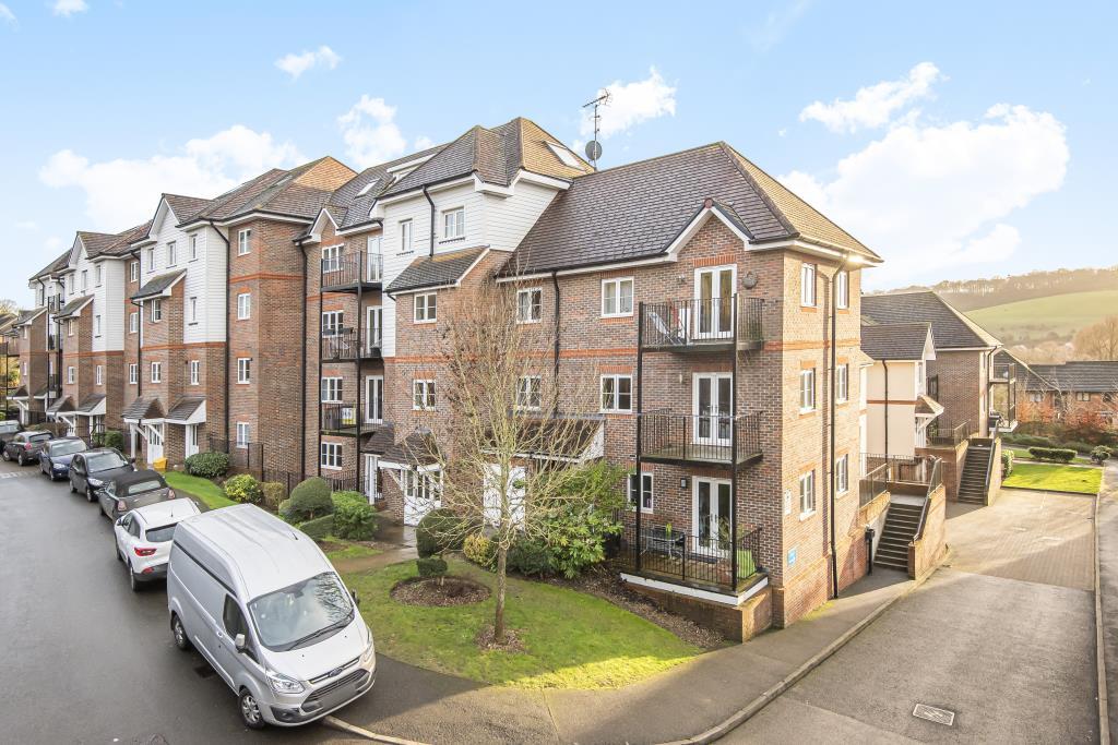 1 bed Apartment for rent in Downley. From Chancellors - High Wycombe