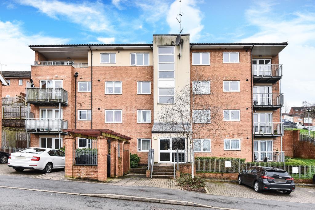 2 bed 1st Floor Flat for rent in Downley. From Chancellors - High Wycombe
