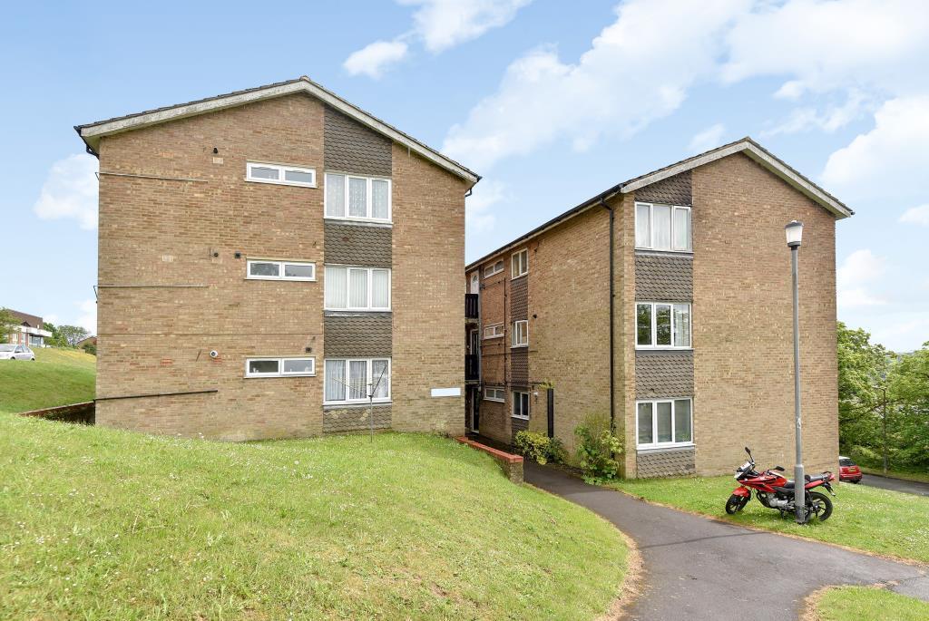 2 bed 1st Floor Flat for rent in Downley. From Chancellors - High Wycombe