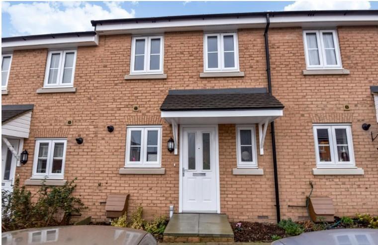 2 bed Mid Terraced House for rent in Downley. From Chancellors - High Wycombe