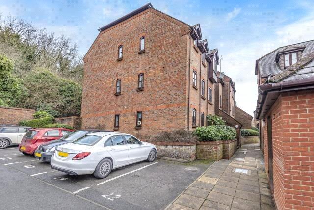 1 bed 1st Floor Flat for rent in High Wycombe. From Chancellors - High Wycombe