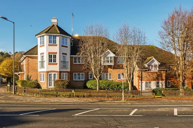 1 bed 1st Floor Flat for rent in High Wycombe. From Chancellors - High Wycombe