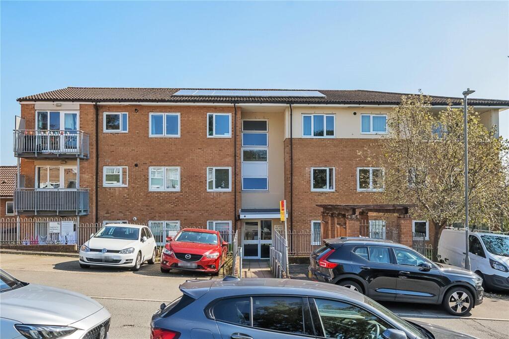 2 bed 1st Floor Flat for rent in Downley. From Chancellors - High Wycombe 2 bed 1st Floor Flat for rent in Downley. From Chancellors - High Wycombe