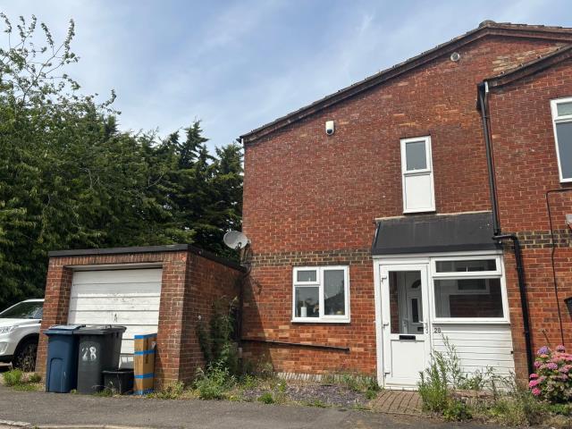 4 bed Semi Detached for rent in Clayhill. From Chancellors - High Wycombe